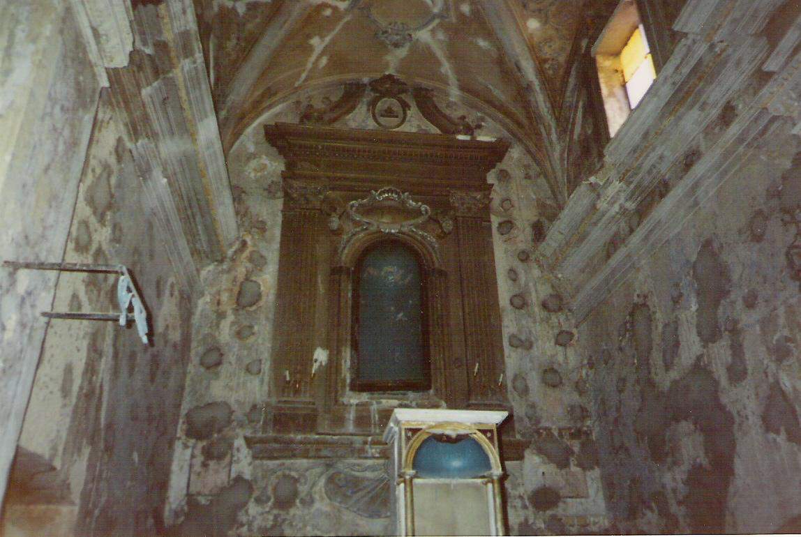 C. San Nicola Interior 1- 1991.JPG