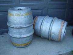 Aluminum kegs